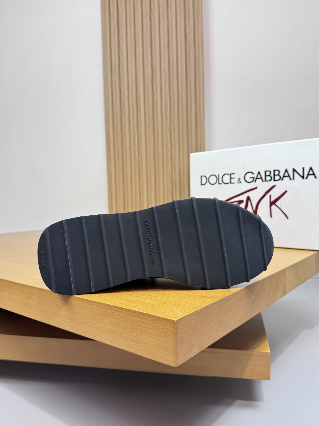 olce & Gabbana shoe